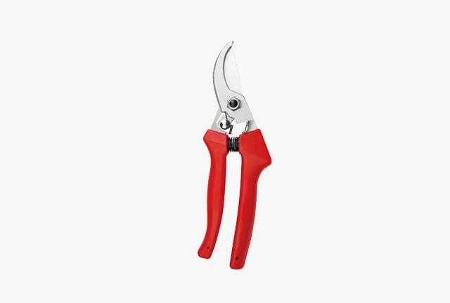 Teach you to use 4 common gardening tools